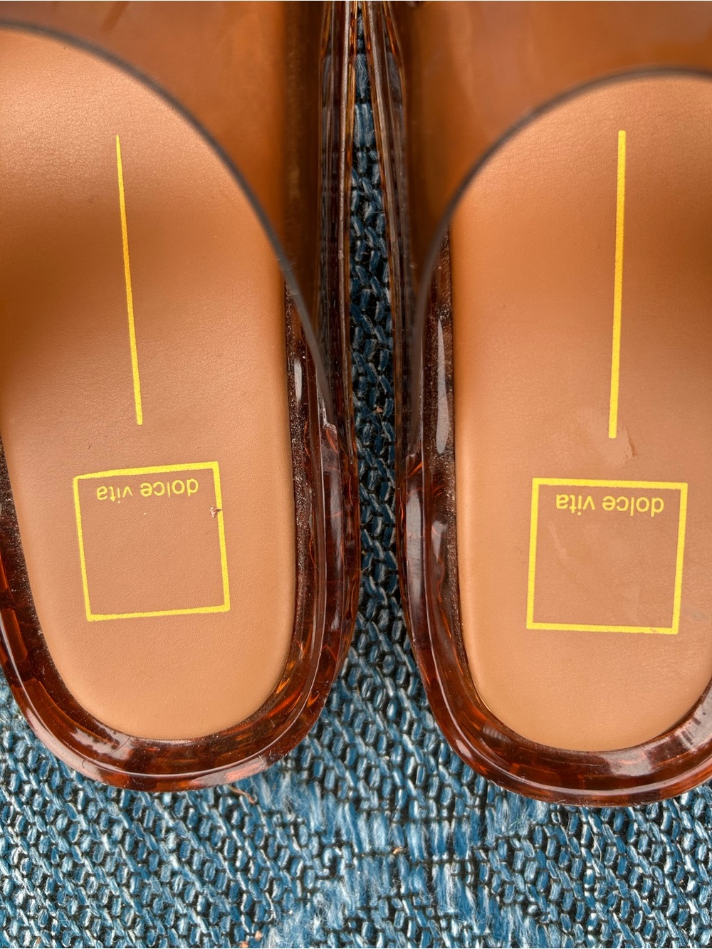 Dolce Vita Julio Jelly Sandals - Picture 3 of 3